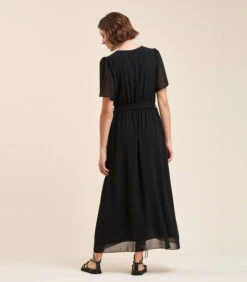 Lange Jurk Met Hartvormige Omslag -VivaMode Winkel 01cbf110e2894a298751ac17d95a6ad1