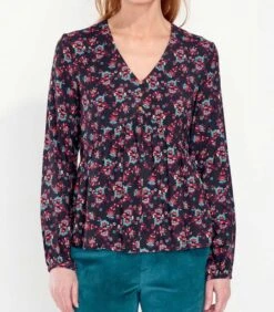 Bedrukte Uitlopende Vloeibare Blouse AMRITA -VivaMode Winkel 01dafa6352d74533a353e0d535440519