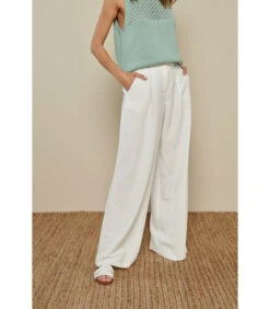Wijde Broek In Een Witte Linnenmix