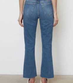 Marc O'Polo Jeans Model AHUS Flared Cropped -VivaMode Winkel 13dc3916511749b49afe43031dad6342