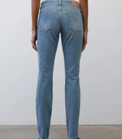 Marc O'Polo Jeans Model ALBY Slim 8 Marc O'Polo Jeans Model ALBY Slim -VivaMode Winkel 20c5390b0c2b4f7888bf9a4151c50ef9