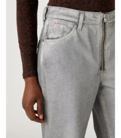 Wrangler Jeans Vrouw Wanderer 11 Wrangler Jeans Vrouw Wanderer -VivaMode Winkel 33e2cb3f47844d23a3778df35d1abc7a