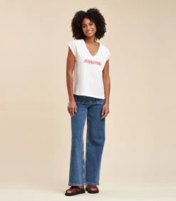 Geborduurd T-shirt -VivaMode Winkel 4b0fed809f9b4bfcb2cd7440e1c531a5