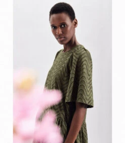 Seidensticker Jurk Gat Borduurwerk Korte Mouwen Ronde Hals -VivaMode Winkel 5f1bc9513c9346b596ac728bbd886b2e