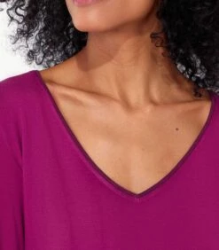 Vloeiend T-shirt Met V-hals JAIPUR 9 Vloeiend T-shirt Met V-hals JAIPUR -VivaMode Winkel 62f33a18a9b14b949fa8dc5f23a443cb