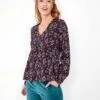 Bedrukte Uitlopende Vloeibare Blouse AMRITA -VivaMode Winkel 6be9a49a0db4462e9cfa932b9480235f