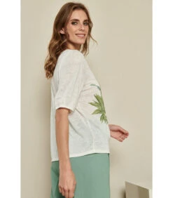 Ecru T-shirt Met Tropische Print -VivaMode Winkel 7709cedb50ae48098e4631846c900805