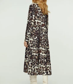 Jurk Met Dierenprint En Knoopdetail 9 Jurk Met Dierenprint En Knoopdetail -VivaMode Winkel 7799190b49a345c88ecff7c32d95d356