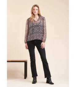 Voldoende Top Met Bloemrijke Print In Polyester Sluier -VivaMode Winkel 790db501a1a6431d8350a2d3dc45698c