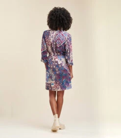 Loszittende Korte Jurk Met Bloemenprint -VivaMode Winkel 79f508e9406b417fb4a8de6543e4a384