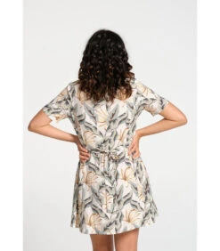 Korte Wijd Uitlopende Kleding Bedrukt -VivaMode Winkel 834363c83c544c419060343ae6a78aa1