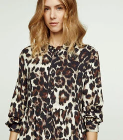 Jurk Met Dierenprint En Knoopdetail 10 Jurk Met Dierenprint En Knoopdetail -VivaMode Winkel 843387bd49ea4c10ae0b9f61f994dd9c