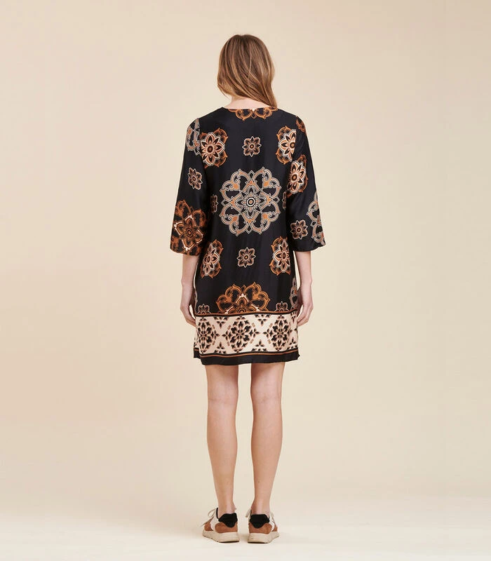 Korte Jurk Met Basis Van Etnische Print 5 Korte Jurk Met Basis Van Etnische Print - Afbeelding 3