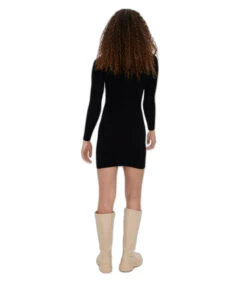 Vero Moda Damesjurk Met Lange Mouwen En O-hals Kiki -VivaMode Winkel 8ba75da8f0cd49c0af3351877fd3e602