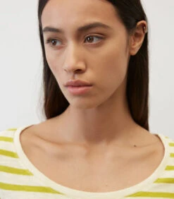 Marc O'Polo Gestreepte Longsleeve Loose -VivaMode Winkel 8ced20317e434464965b1f4894f59baa