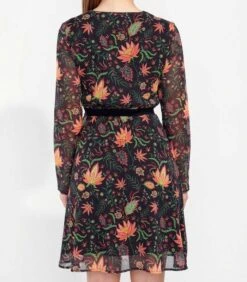 Vloeiende Jurk Bedrukte Sluier DASKAL 9 Vloeiende Jurk Bedrukte Sluier DASKAL -VivaMode Winkel 8f9e81083a1a44c78acea61df1e94347