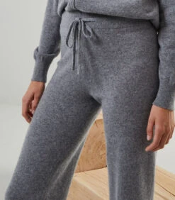 RODIER 2-ply Cashmere Broek -VivaMode Winkel 99e26a5c5c3f40faaf59bc4bda758f75