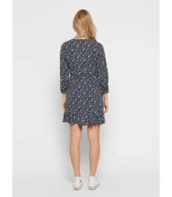 ONLY Dames Jurk Carly Wrap Manches Longues -VivaMode Winkel a425727a89af416e97ae95b6e41901e2