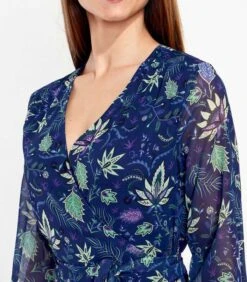 Lange Vloeiende Jurk Bedrukte Sluier MALADA -VivaMode Winkel afd0a4cc0dce4ff99f0d5048e124b960