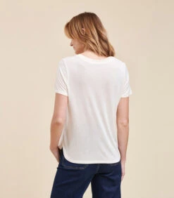 T-shirt Met Ronde Hals -VivaMode Winkel b0c9748f753040ef93151ad17704e99e