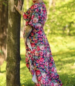 Exclusieve Jurk Met DRAGONA-print -VivaMode Winkel b2fdf26b0da84b96be91b9fe7ddfb53b