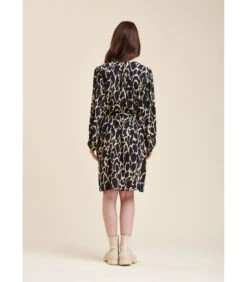 Korte Kleder Met Twee -kleur -afdrukknop 9 Korte Kleder Met Twee -kleur -afdrukknop -VivaMode Winkel bcf7a8c5a9f346daae3bbf31cfeb7194