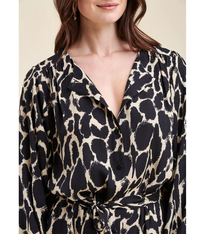 Korte Kleder Met Twee -kleur -afdrukknop 6 Korte Kleder Met Twee -kleur -afdrukknop - Afbeelding 4