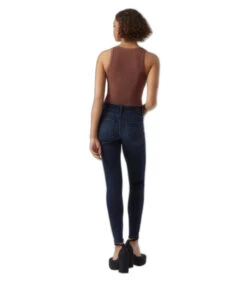 Vero Moda Jeans Vrouw Embrace MR Push Up RI3131 -VivaMode Winkel c761c3a966e64709a1d19042fbdc4c94