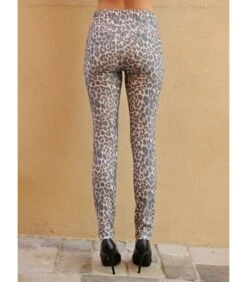 POLLY Luipaardprint Comfort Broek -VivaMode Winkel c8848e76323c480db3efd2b33df9f634