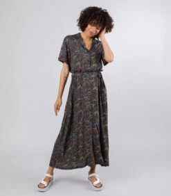 Brava Fabrics Jurk - Zwart -VivaMode Winkel c8f3d1e430e345c5a8c22d5b18c8fc67