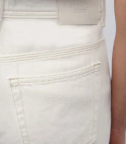 Jeans Model MAJA Tapered Fit -VivaMode Winkel c9b90261244b47dcafbccec6fdd401d7