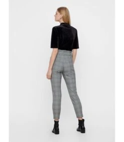 Vero Moda Damesbroek Vmeva Loose Paperbag -VivaMode Winkel c9f19bc859a44d67a2cb23bd33da802f