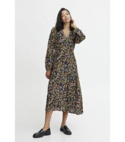 B.young Damesjurk Ibane 11 B.young Damesjurk Ibane -VivaMode Winkel ca53c9b97d05486c824a6428e11e8a23