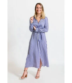 Lange Wijd Uitlopende Jurk Met Strepen