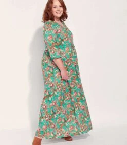 Ecovero Bedrukte Lange Jurk QUIMPUR -VivaMode Winkel d25e9ebe65654d38a5e2ae954dabffcc