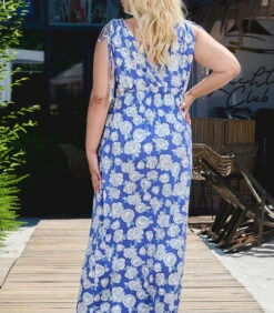 Feestjurk Luchtige Viscose Gebreide FILOMENA 8 Feestjurk Luchtige Viscose Gebreide FILOMENA -VivaMode Winkel d95062274f2a4693909f7daec9daecf7