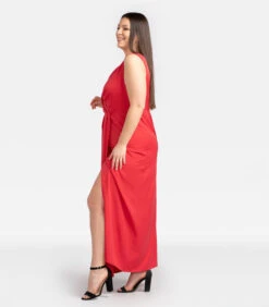 Elegante Jurk Voor Een Feest Met Een Lange Snit Aan De Voorkant ELEONORA -VivaMode Winkel dd380c96984d461d84726b92b65c97cc