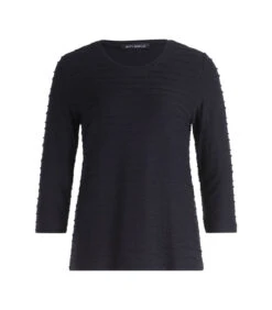Betty Barclay Shirt Met Ronde Hals Met Golvende Structuur 9 Betty Barclay Shirt Met Ronde Hals Met Golvende Structuur -VivaMode Winkel e9d40a1c564145d199fc81386a9fd777