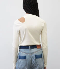 Longsleeve Met Een Hoge Kraag En Cut-out-detail -VivaMode Winkel ff4ab8f07fc04f46b358c2c85fd4dd4c